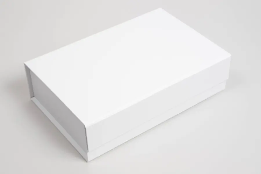 10X6-3/4X2-7/8 MATTE WHITE PLUS-SERIES 7-FLAP MAGNETIC BOX