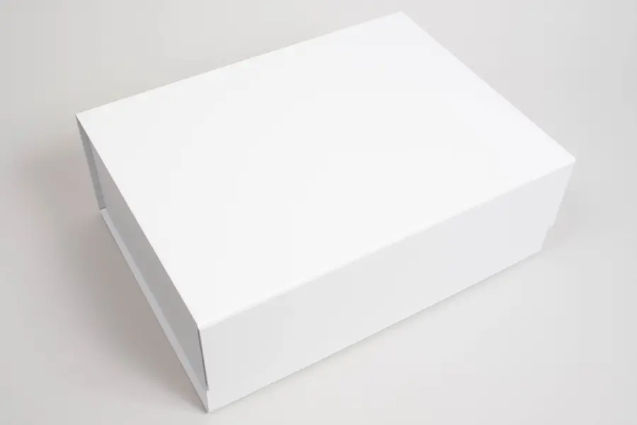 13-13/32X9-7/8X4-3/4 MATTE WHITE PLUS-SERIES 7-FLAP MAGNETIC BOX