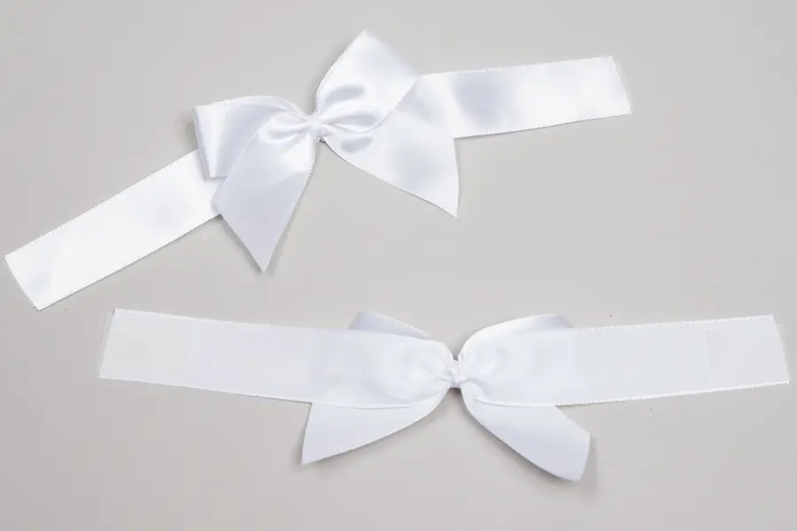 3X2" GLUE DOT SATIN WHITE BOW