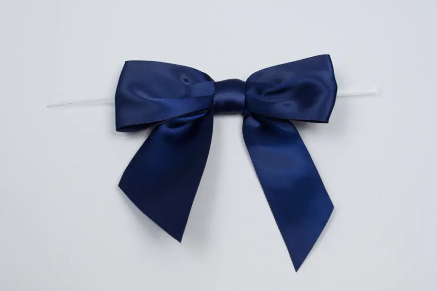 4" X 3-1/4" SATIN NAVY PRE-TIED BOW CLEAR TWIST TIE